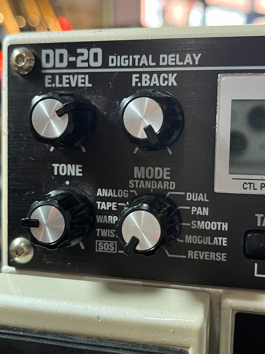 BOSS DD-20 Giga Delay Guitar Effects Pedal