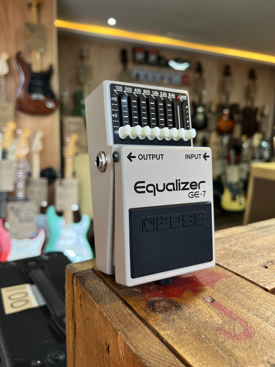 Boss Equalizer GE-7 Equalizer Guitar Effects Pedal – Life Guitars Co.