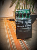 BOSS RE-2 Space Echo Delay Effects Pedal (w/box)