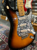 1994 Fender Stratocaster (Made in Mexico), replacement scratch-plate,