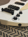 2013 Epiphone Thunderbird Classic-IV PRO Electric Bass Guitar in Alpine White