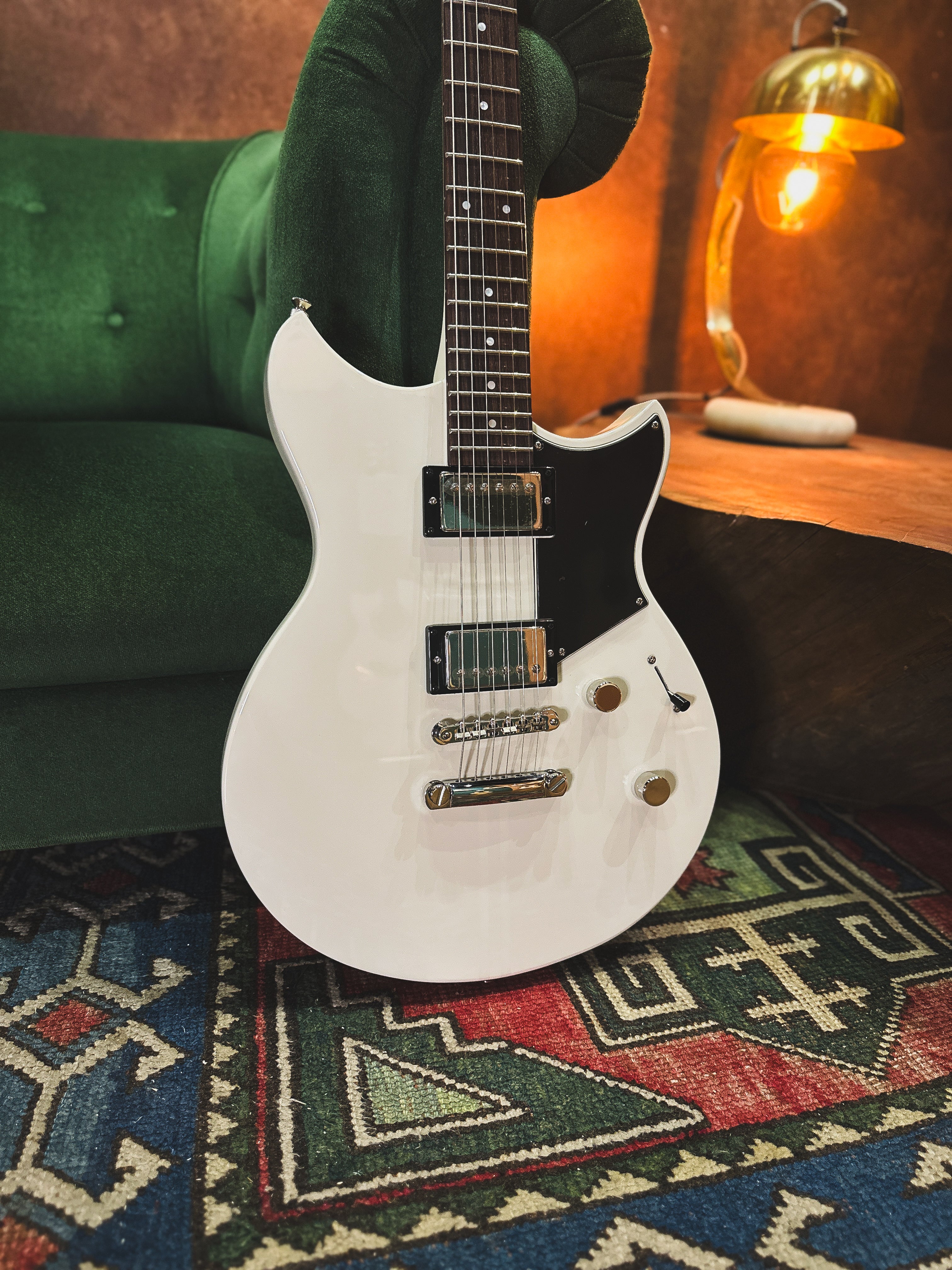 NEW Yamaha RSE20 Revstar Element Electric Guitar in Vintage