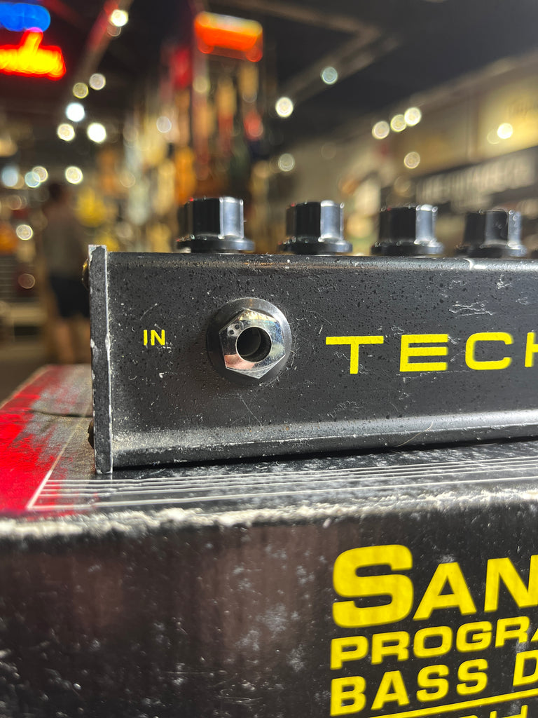 Tech 21 SansAmp Programmable Bass Driver Di Bass Guitar Pedal