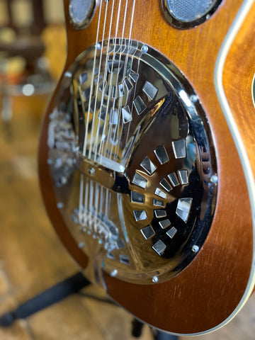 Epiphone The Spider Square Neck Resonator (with Case + Tone bar) Guita ...