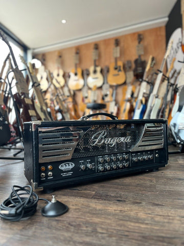 Bugera 333XL Infinium 120 W / with Foot Pedal Electric Guitar Amplifier Head