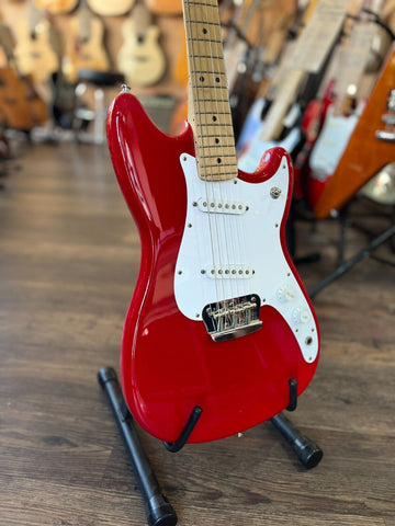 1993 Fender DuoSonic in Torino Red (MIM, with Case) Electric Guitar