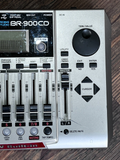 BOSS BR-900CD Digital Recording Studio Multi-Track Recorder