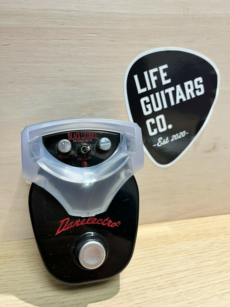 Danelectro black outlet licorice