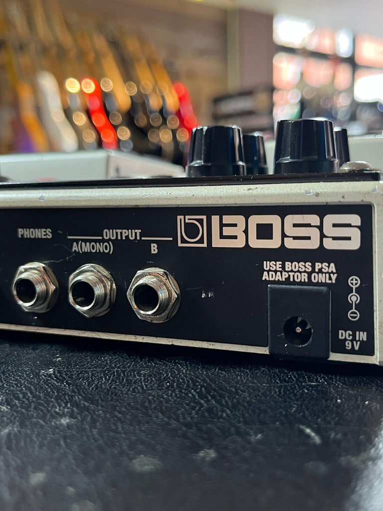 BOSS DD-20 Giga Delay Guitar Effects Pedal – Life Guitars Co.