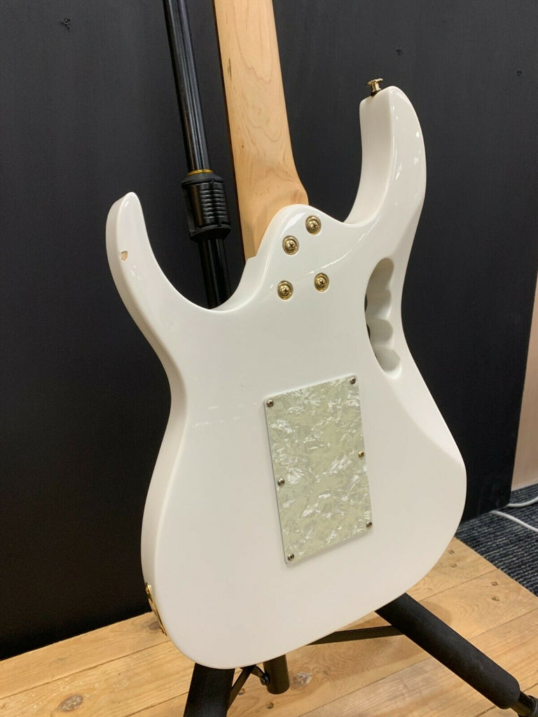 Shafe HSH White Electric Guitar – Life Guitars Co.