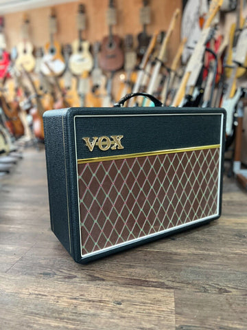 VOX AC10C1 Electric Guitar Amplifier (with Power Cable + Manual)