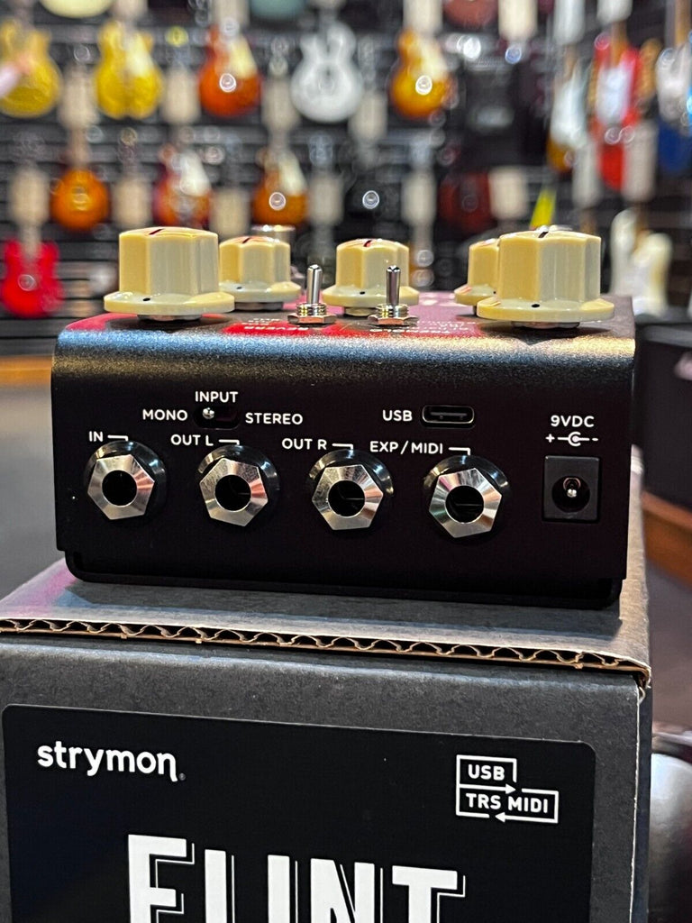 Strymon Flint V2 Tremolo and Reverb Pedal for Electric Guitar