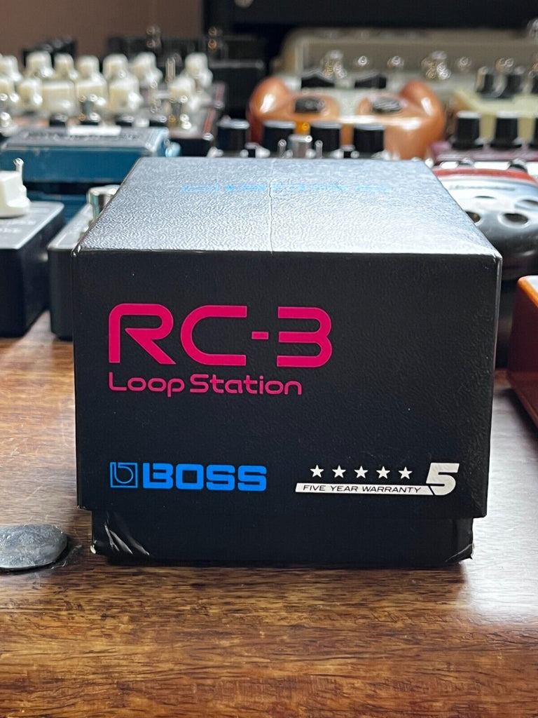 Boss RC-3 Loop Pedal (with Box) for Electric Guitar – Life Guitars Co.