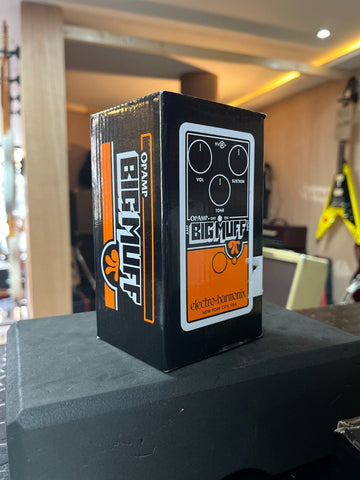 Electro-Harmonix Op-Amp Big Muff Pi (Fuzz/Distortion/Sustainer