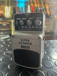 Behringer UO300 Ultra Octaver Guitar Effects Pedal (with box)