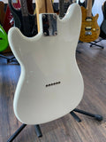 Fender Duo Sonic MN Electric Guitar in Arctic White (Mexico, 2016)